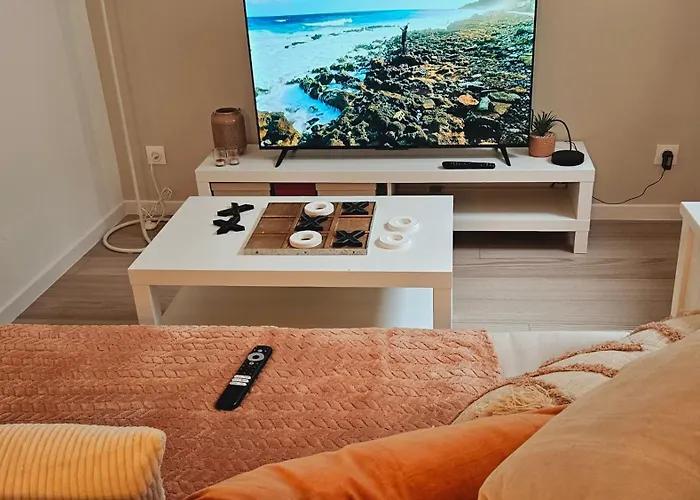Appartement Sur Cour / 10 Min Du Stade Et De La Gare